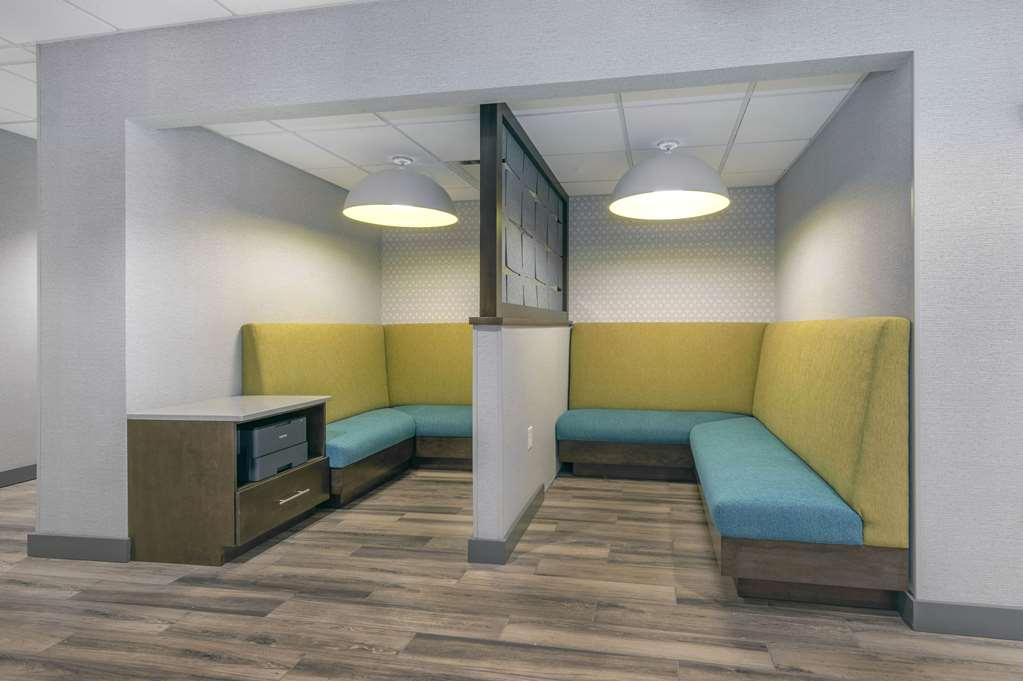 Hampton Inn & Suites Бёрлингтон Удобства фото