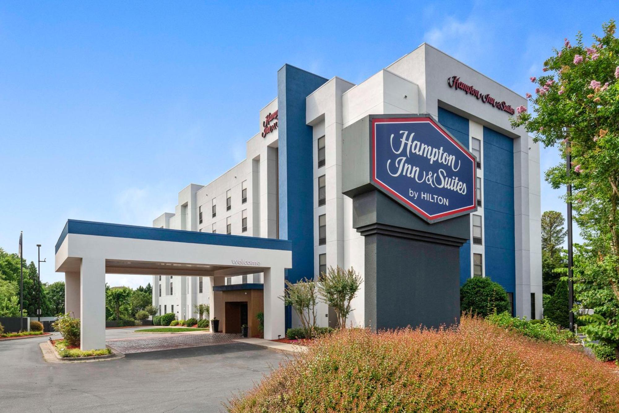 Hampton Inn & Suites Бёрлингтон Экстерьер фото